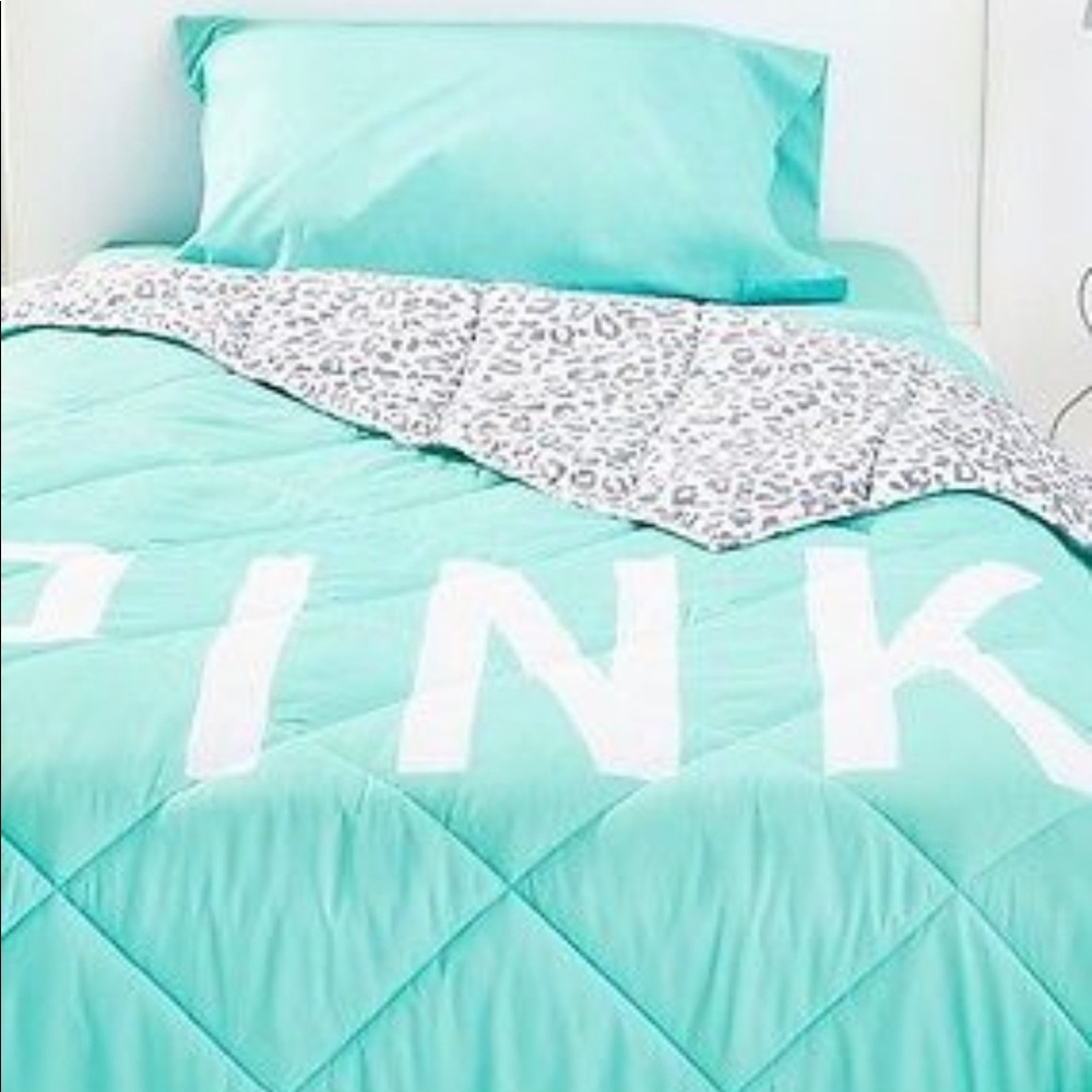 VS PINK twin comforter set